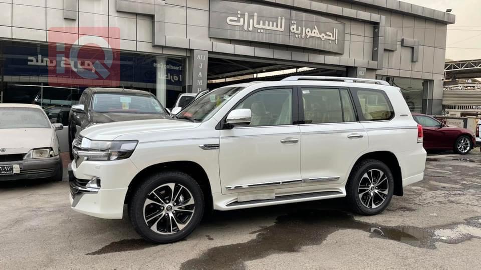 تويوتا لاندكروزر